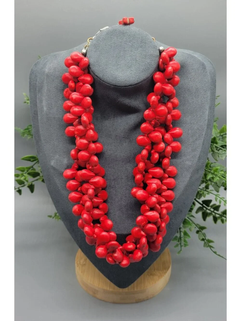 Heavy Red Dyed Faux Coral Look Layered Chunky Beaded Choker Style Necklace N1A